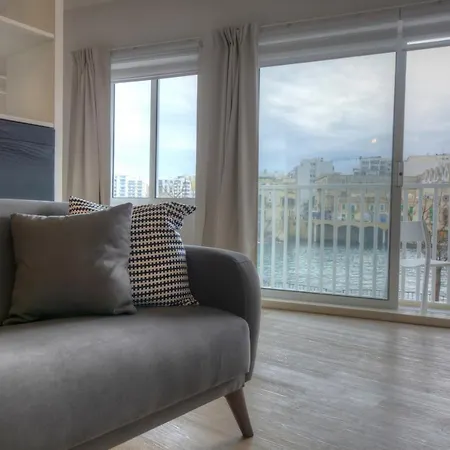 First Floor Studio Apartment Seconds From Balluta Bay Ipap1-1 Sliema Exterior photo