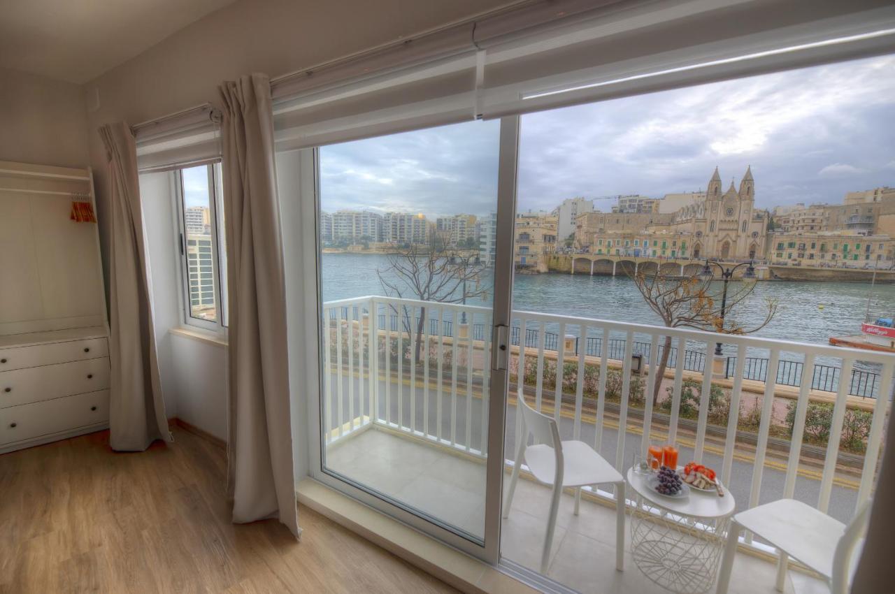 First Floor Seconds From Balluta Bay Ipap1-1 Appartement *