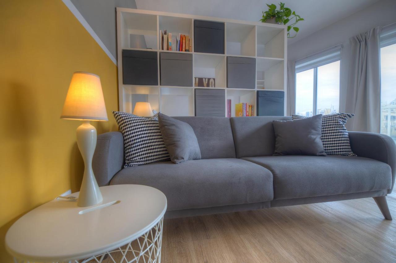 First Floor Seconds From Balluta Bay Ipap1-1 Appartement *
