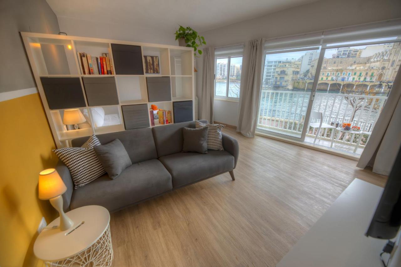 First Floor Seconds From Balluta Bay Ipap1-1 * Sliema