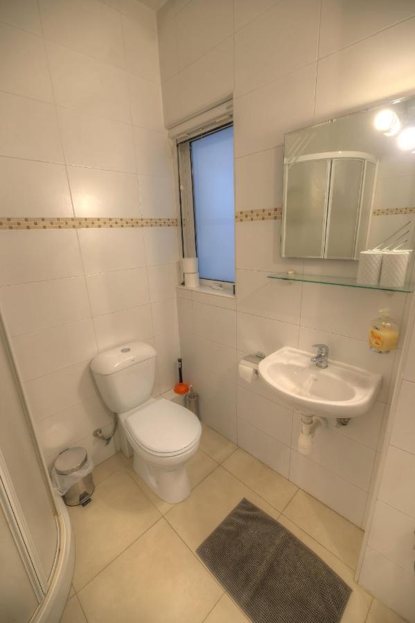 First Floor Seconds From Balluta Bay Ipap1-1 Appartement